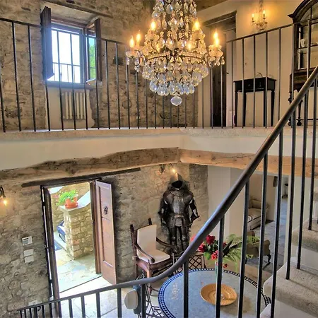 Cretole Villa *