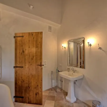 Cretole Villa